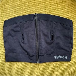Medela Hands Free Pumping Bra, Black, Small